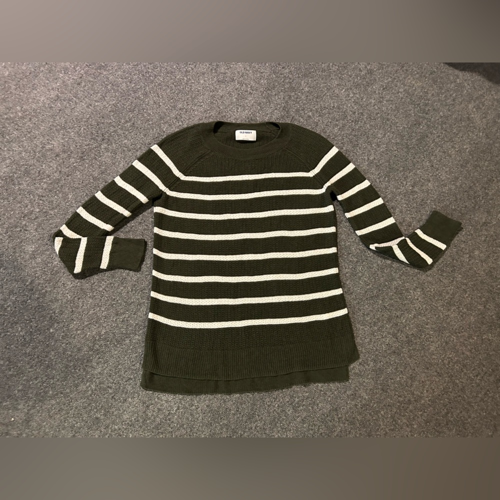 Old Navy Green and White Striped Sweater Small